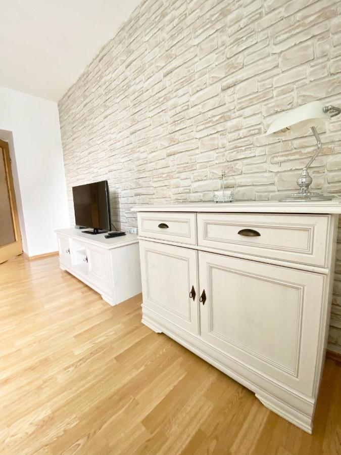 Apartment Evelina Pula Bagian luar foto